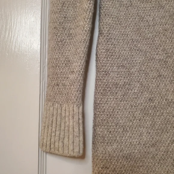 Cynthia Rowley Lamb’s Wool Sweater Dress – Size XS – Pale Grey - Picture 3 of 6